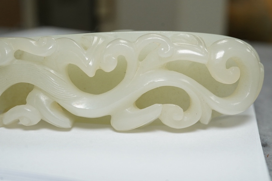 A Chinese white jade ‘dragon’ belt hook, 18th/19th century